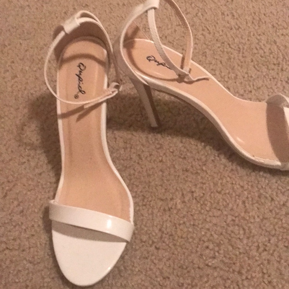 Qupid white summer open toe sandal heels